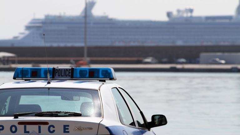 Συνελήφθη 19χρονος με βαλίτσα γεμάτη ναρκωτικά