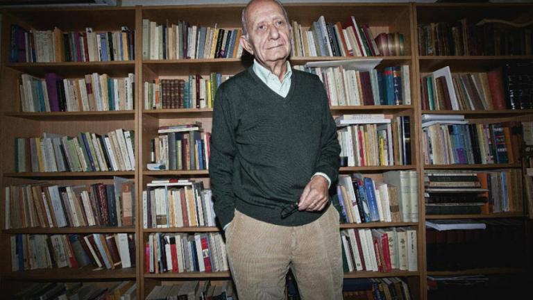 Σαν σήμερα 12 Ιουλίου 2016 πέθανε ο διακεκριμένος φιλόλογος Δημήτρης Μαρωνίτης