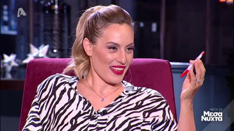 H Ελεονώρα Μελέτη μας δείχνει την κόρη της στην παραλία