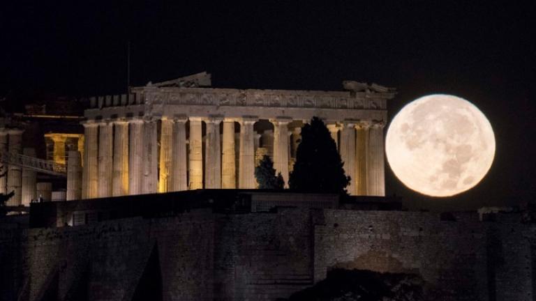 Ανοιχτοί αρχαιολογικοί χώροι και μουσεία για την πανσέληνο