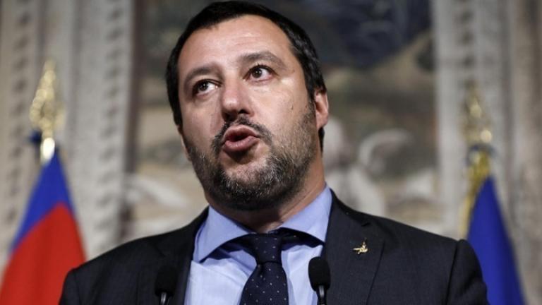 Σε αβεβαιότητα η Ιταλία μετά την αιφνίδια κυβερνητική κρίση
