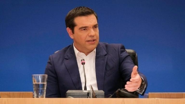 Τσίπρας: Η ΝΔ τρώει από τα έτοιμα, σαρώνει το κράτος ως λάφυρο