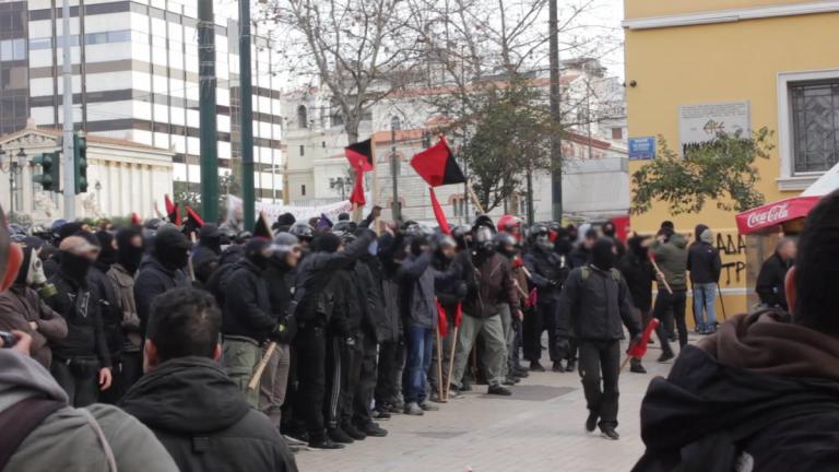 Συγκέντρωση-επιδειξη ισχύος των αναρχικών στα Προπύλαια σήμερα