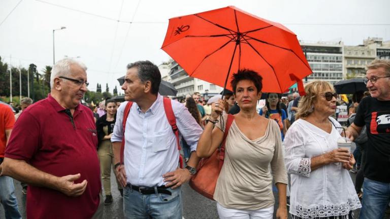 Τα «χωνει» η ΑΔΕΔΥ στον Τσακαλώτο για την παρουσία του στο χτεσινό συλλαλητήριο