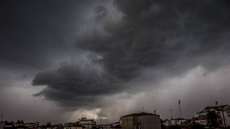 Βροχές, καταιγίδες και βορειάδες την Τρίτη (08/10)