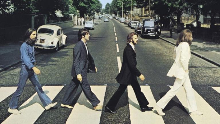 Μετά από 50 χρόνια, ξανά στα charts το «Abbey Road»