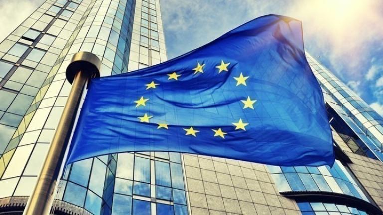 «Οι αρχές παραμένουν δεσμευμένες ως προς την εφαρμογή της Συμφωνίας των Πρεσπών», αναφέρει η Ευρωπαϊκή Επιτροπή