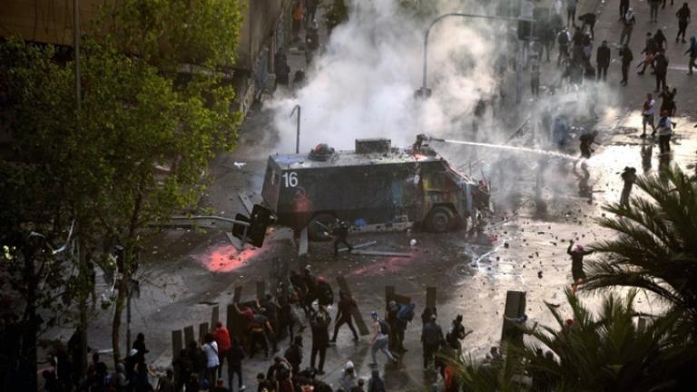 Συνεχίστηκαν για 11η ημέρα οι διαδηλώσεις στο Σαντιάγο και άλλες μεγάλες πόλεις της Χιλής