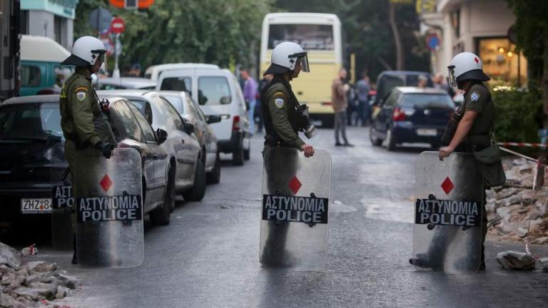 Νέα αστυνομική επιχείρηση στα Εξάρχεια για εκκένωση δύο κτιρίων που τελούν υπό κατάληψη