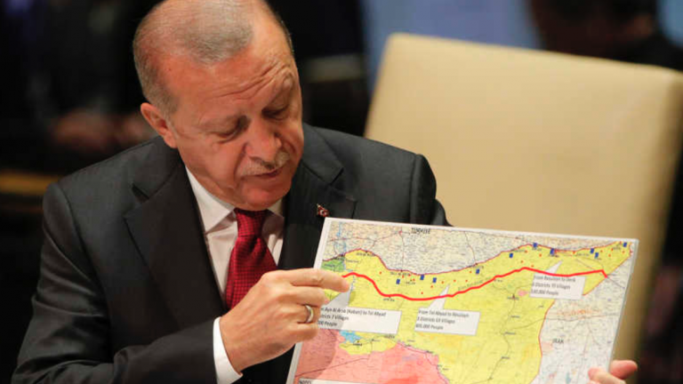 Εισβολή στη Συρία: Απειλές Ερντογάν και πογκρόμ συλλήψεων