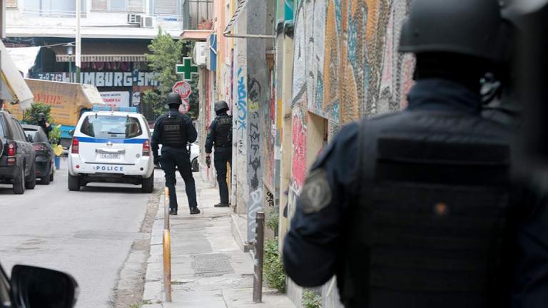 Αστυνομική επιχείρηση στα Εξάρχεια για ναρκωτικά