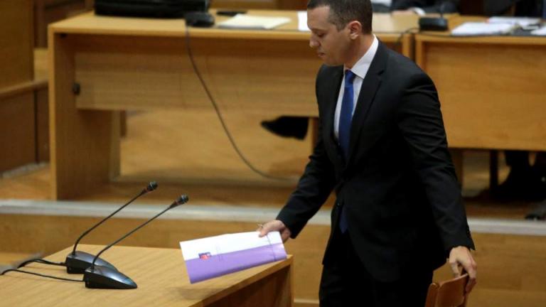 Δίκη Χρύσης Αυγής: Απολογείται ο Ηλίας Κασιδιάρης - Παρούσα η Μάγδα Φύσσα