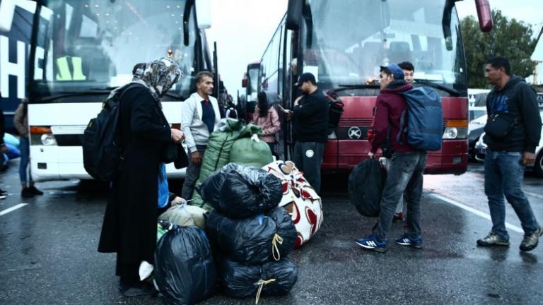 Δήμαρχος Βόλβης: "Η κατανομή των προσφύγων πρέπει να γίνεται αναλογικά σε όλη τη χώρα"