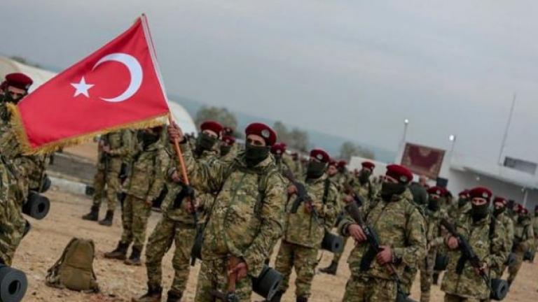 Αυτοί είναι οι Τούρκοι! Φωτογραφία σοκ με αποκεφαλισμένο Κούρδο μαχητή στη Συρία
