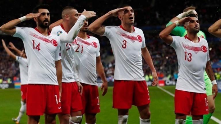 Η UEFA ξεκίνησε την έρευνα για τους στρατιωτικούς χαιρετισμούς των Τούρκων - Αναστάτωση και στο γερμανικό ποδόσφαιρο
