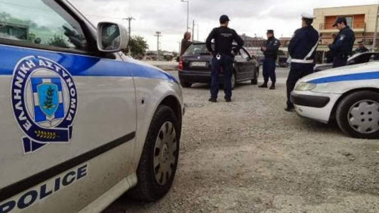 Επιχείρηση «αστραπή» της αστυνομίας στο Ηράκλειο Κρήτης - Βρέθηκαν ναρκωτικά, όπλα και σφαίρες