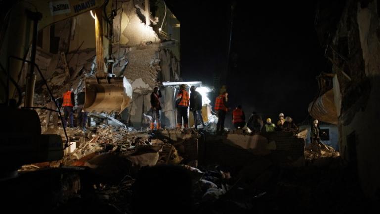 Αλβανία - Σεισμός: Τους 21 έφτασαν οι νεκροί (ΒΙΝΤΕΟ-ΦΩΤΟ)