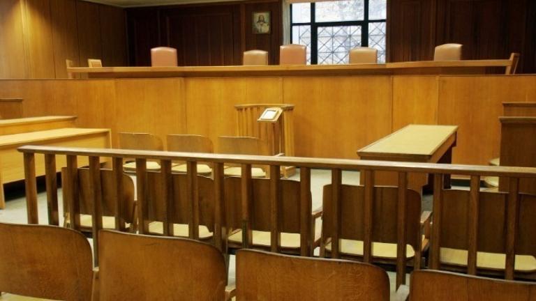 Δίκη Χρυσής Αυγής: Η ώρα των εισαγγελέων ορίστηκε αρχικά για τις 18 Δεκεμβρίου