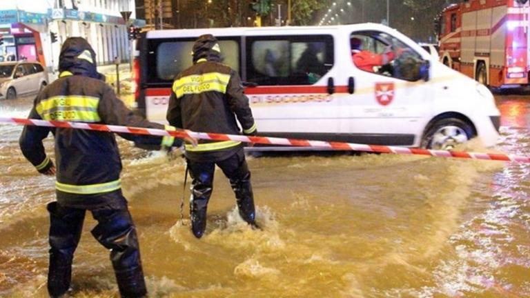 Κακοκαιρία - Ιταλία: Μία γυναίκα νεκρή από τις πλημμύρες