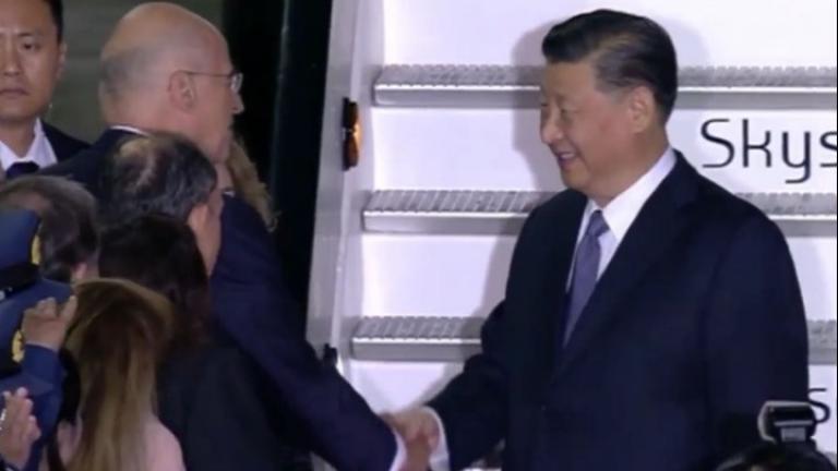 Στην Αθήνα απόψε για διήμερη επίσημη επίσκεψη ο Πρόεδρος της Λαϊκής Δημοκρατίας της Κίνας Σι Τζινπίνγκ