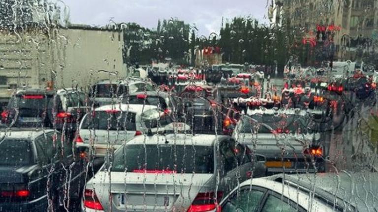 Κίνηση τώρα: Πολλά προβλήματα στους δρόμους της Αθήνας - Δείτε live την κίνηση