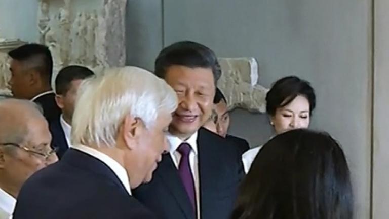 Στο Μουσείο της Ακρόπολης ο Κινέζος Πρόεδρος Σι Τζινπίνγκ συνοδεία του ΠτΔ Προκόπη Παυλόπουλου