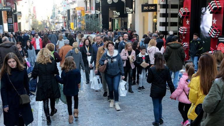 Ανοιχτά θα είναι σήμερα Κυριακή (15/12) τα εμπορικά καταστήματα