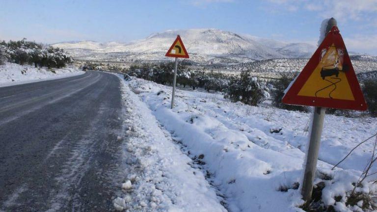 Δείτε ποιοί δρόμοι στην κεντρική και βόρεια Ελλάδα θα έχουν πρόβλημα από χιόνι ή βροχή