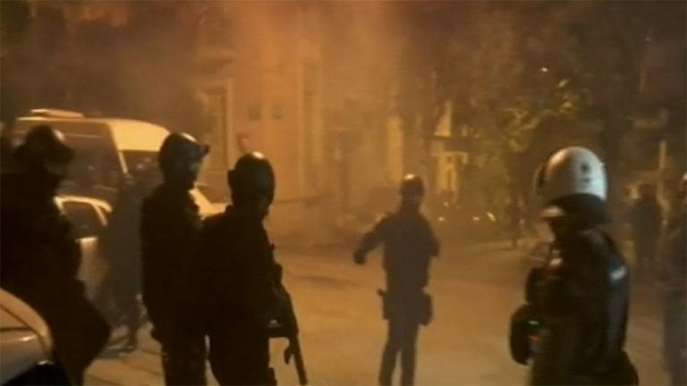 Τρεις επιχειρήσεις για εκκένωση καταλήψεων στο κέντρο της Αθήνας πραγματοποιεί από νωρίς το πρωί η ΕΛΑ