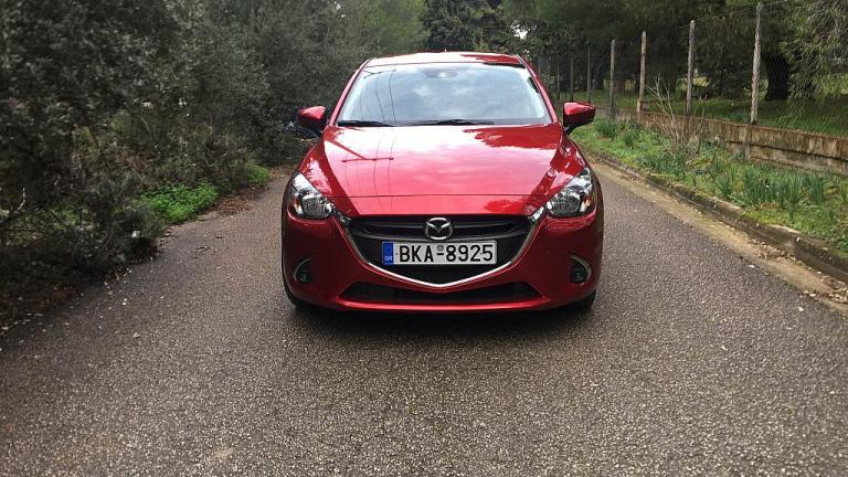 Mazda 2: Το 5θυρο σουπερμίνι με κινητήρα βενζίνης 1,5 λίτρων 90 PS