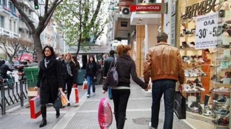 Εορταστικό ωράριο: Πώς θα λειτουργήσουν καταστήματα από σήμερα Σάββατο και μέχρι παραμονή Πρωτοχρονιάς
