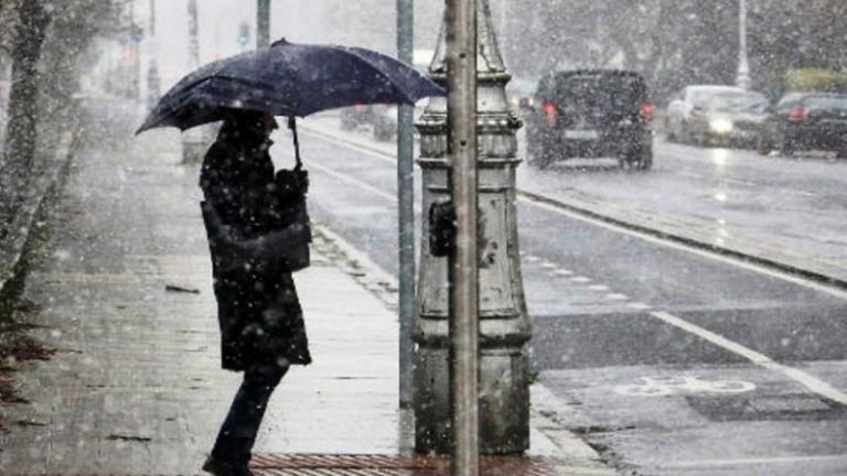 Βροχές και καταιγίδες και πτώση της θερμοκρασίας στο μεγαλύτερο τμήμα της χώρας - Πού θα χιονίσει