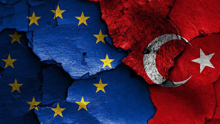 Κομισιόν: Η Τουρκία θα πρέπει να σέβεται το Διεθνές Δίκαιο