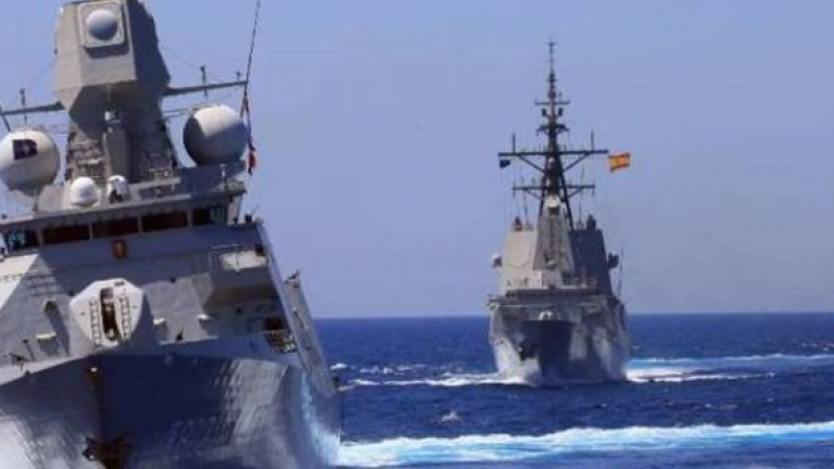 Σε επιφυλακή η Αθήνα για τις κινήσεις δύο τουρκικών φρεγατών