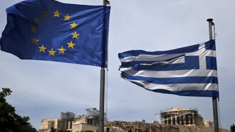 Στην Αθήνα οι θεσμοί: Στο επίκεντρο η κατάργηση προστασίας της α΄ κατοικίας