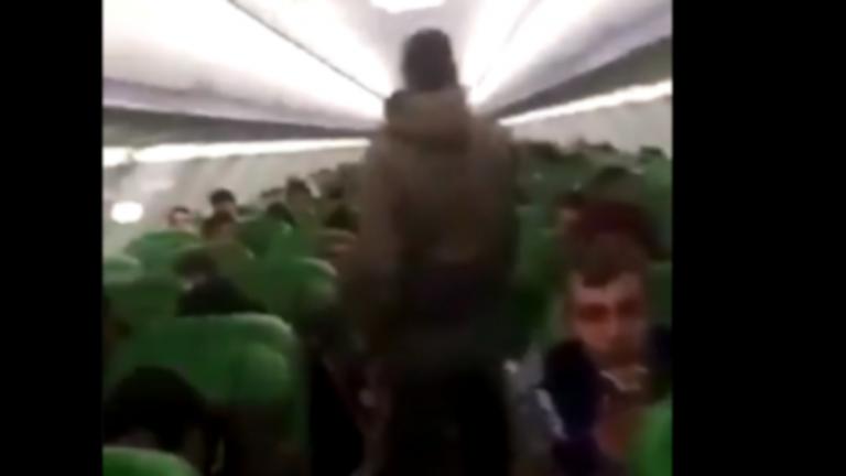 Βίντεο ντοκουμέντο: Ισλαμιστές μισθοφόροι των Τούρκων σε πτήση για τη Λιβύη
