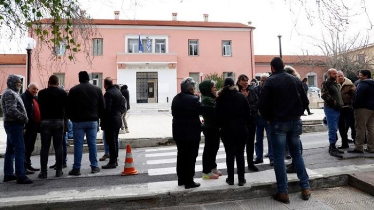 Ένταση στα δικαστήρια Νεάπολης - Προφυλακίστηκε ο 43χρονος για τη δολοφονία του κτηνοτρόφου