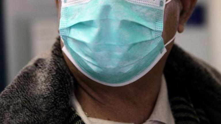 Πώς εφαρμόζουμε σωστά τη χειρουργική μάσκα