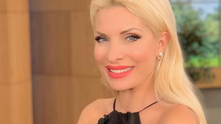 Ελένη Μενεγάκη: Παραμένει στην ελληνική τηλεόραση