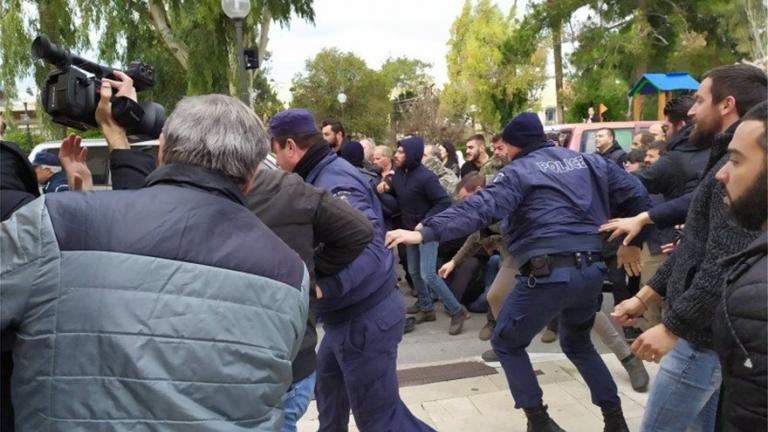 Χαμός στα δικαστήρια Λασιθίου -  Επεισόδια κατά την απολογία του 43χρονου δράστη του στυγερού εγκλήματος 