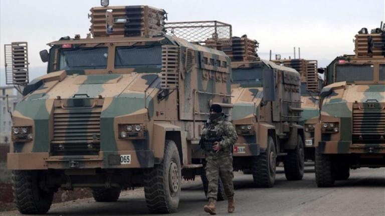 Τούρκοι στρατιώτες τραυματίστηκαν στο Ιντλίμπ από το βαρύ πυροβολικό του Άσαντ
