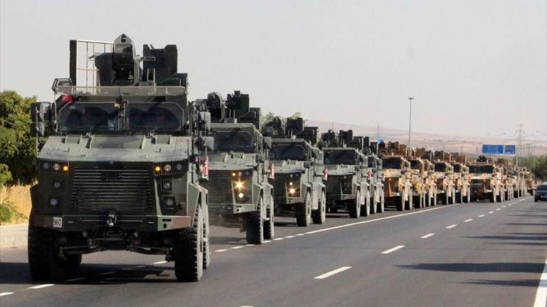 Οι Τούρκοι στέλνουν και νέες δυνάμεις στα σύνορα με το Ιντλίμπ
