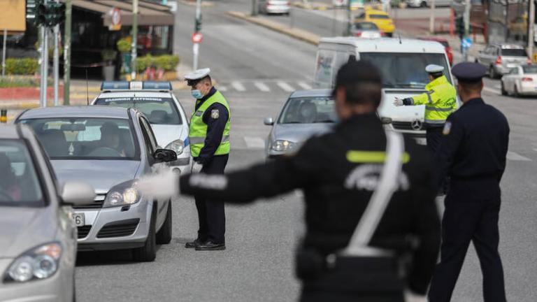 Χαρδαλιάς: Πρόσθετα περιοριστικά μέτρα σε πέντε δήμους