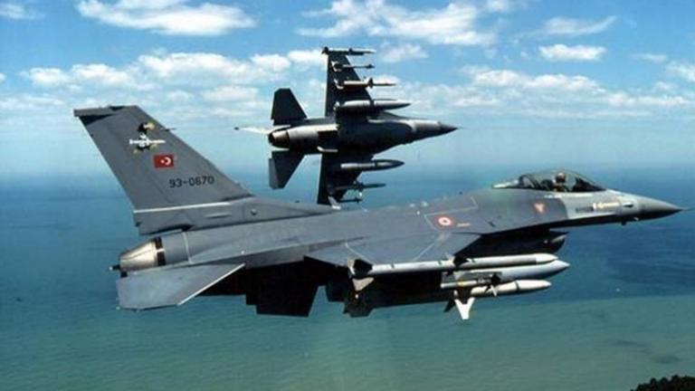 Τουρκικά F-16 πάνω από τον Έβρο μόλις στα 500 πόδια και στους Καλόγερους