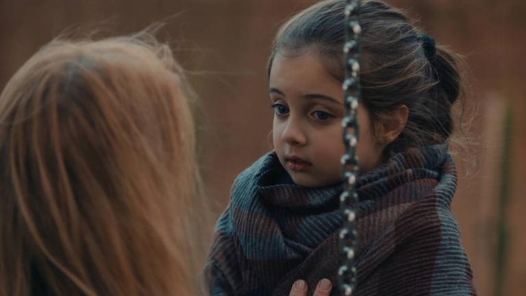 8 Λέξεις (23/03): H Τζουλιάνα ψάχνει τρόπο να το σκάσει από το σπίτι του Σωτήρη