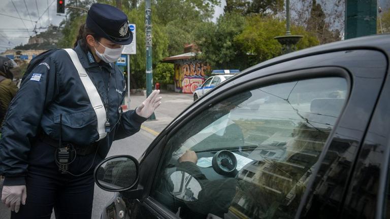 556 παραβάσεις για άσκοπες μετακινήσεις σε όλη την Ελλάδα το Σάββατο