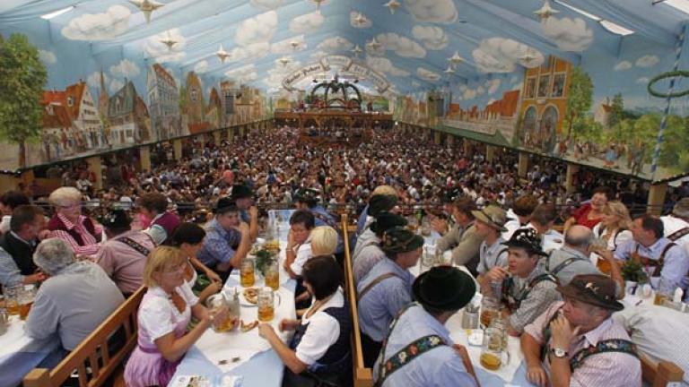 Βαυαρία: Ακυρώνεται η φημισμένη γιορτή Μπύρας λόγω κορονοϊού