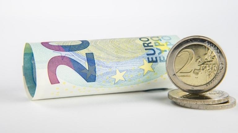 Τα χαρτονομίσματα του ευρώ μολύνονται πιο εύκολα από μικρόβια σε σχέση με τα κέρματα