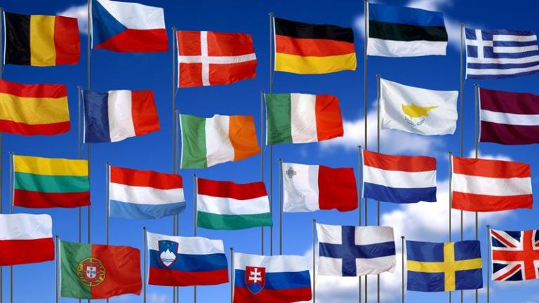 Σε αναζήτηση συμβιβαστικού πακέτου μέτρων το Eurogroup