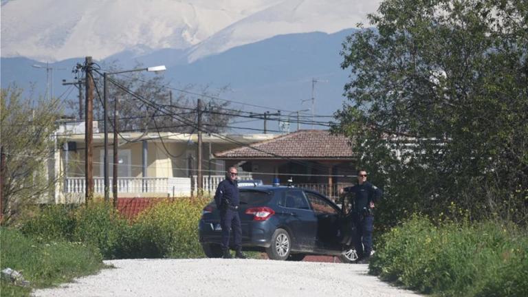 Σε καραντίνα οικισμός Ρομά στη Λάρισα - Επί τόπου Τσιοδρας - Χαρδαλιάς